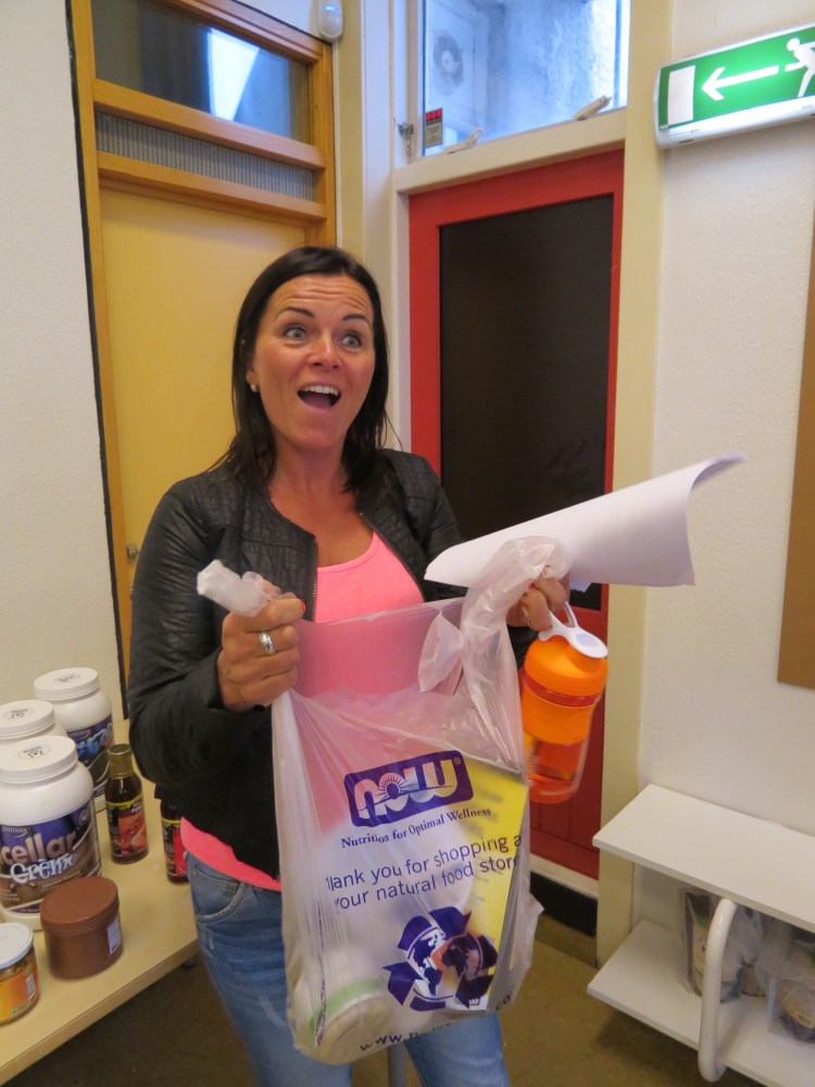 Allir fóru með goodie bag með gúmmulaðisstöffi í baksturinn